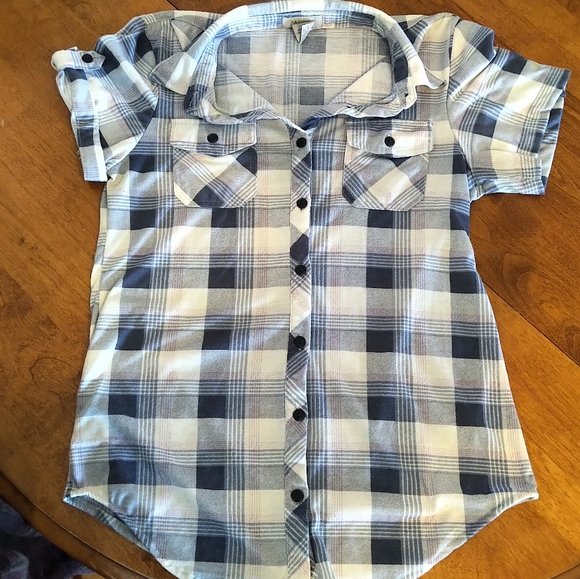 Casual plaid short sleeve button up shirt - Picture 7 of 9